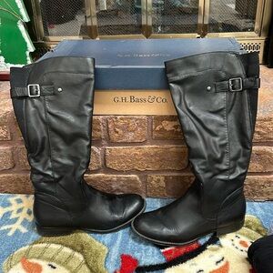 Size 91/2 Bass black knee high boots
